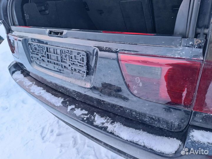 Нижняя крышка багажника BMW X5 E53 рест