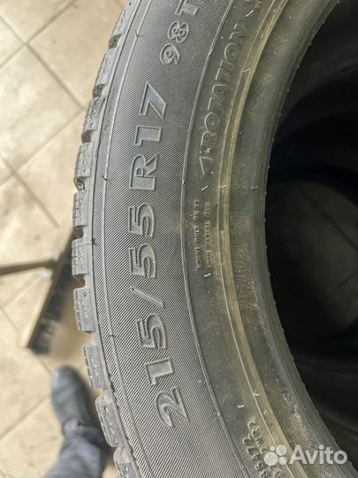 Nokian Tyres Hakka Black SUV 215/55 R17