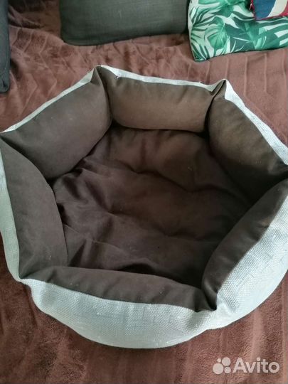 Лежанка для собак и кошек