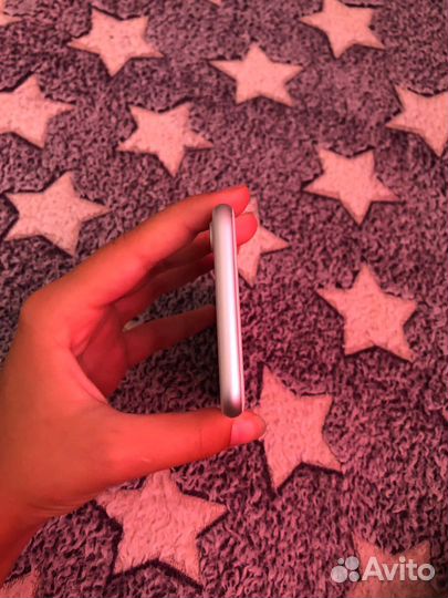 Телефон бу iPhone 7