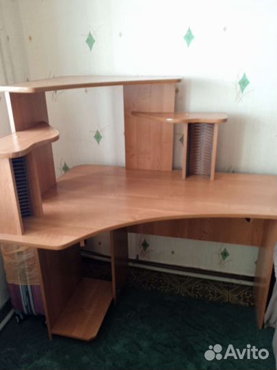 Компьютерный столик бу