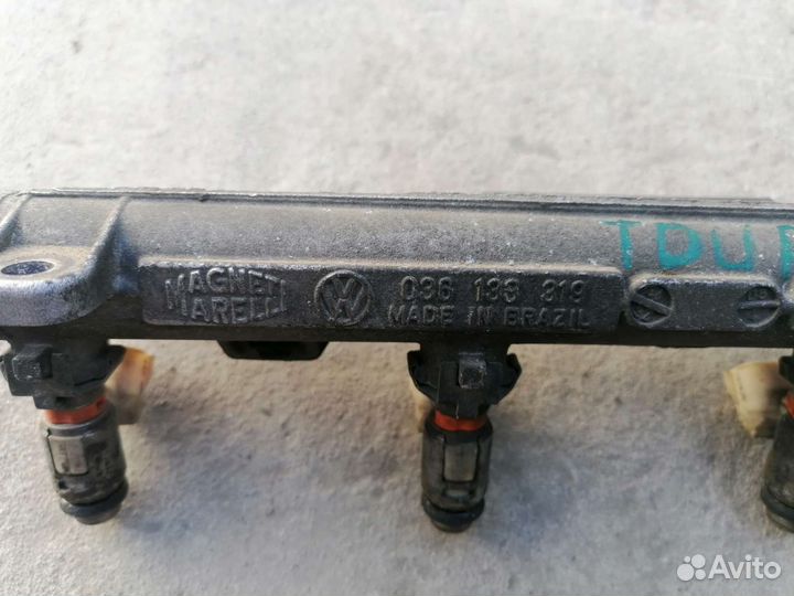 Топливная рейка Шкода Октавия тур А4 1.4