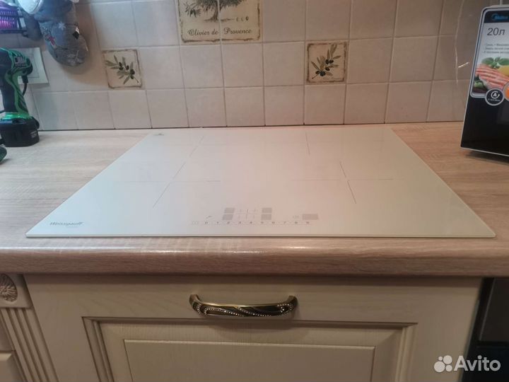 Индукционная варочная панель