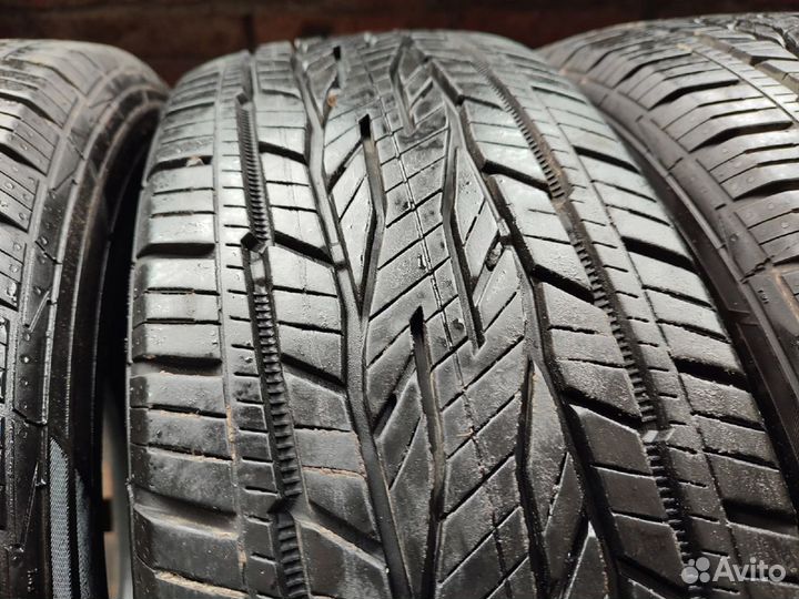 Continental ContiCrossContact LX2 215/60 R17