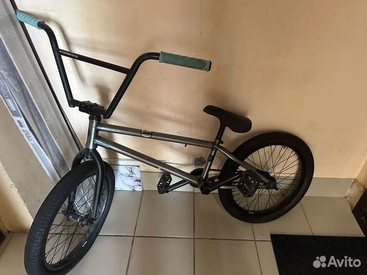 Трюковой велосипед bmx