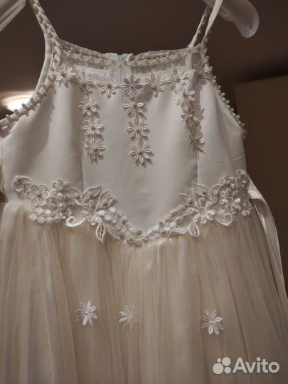 Нарядное платье для девочки