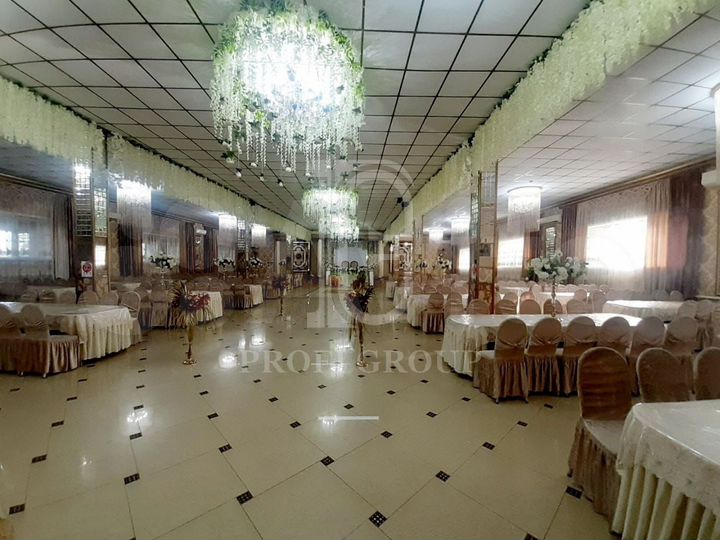 Торговая площадь, 640 м²