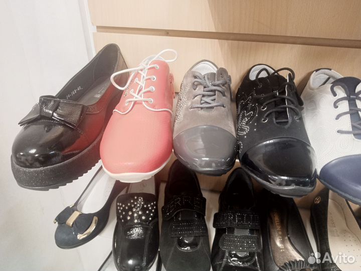 Обувь для девочки и девушки