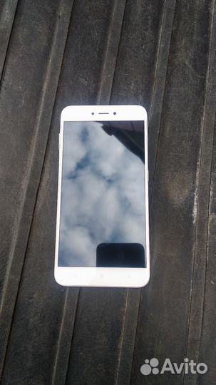 Xiaomi Redmi Note 5A, 2/16 ГБ