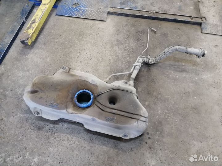 Бак топливный Geely GC6