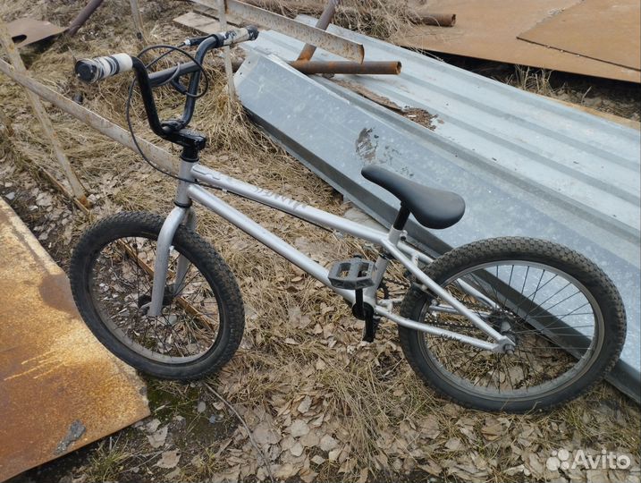 Трюковой велосипед бмх