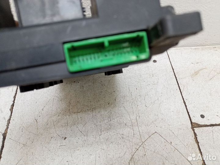 Блок предохранителей