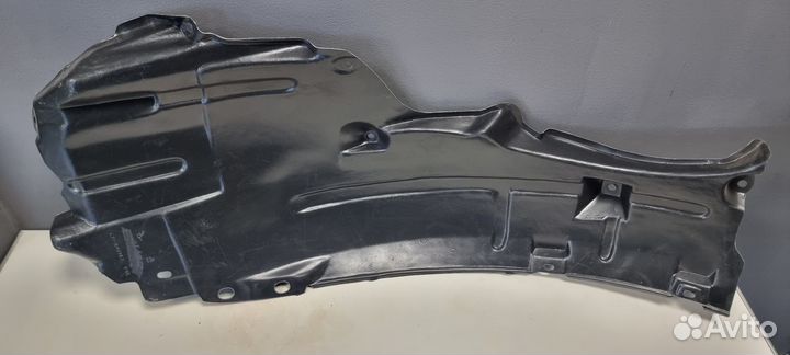 Подкрылок Nissan FX 35/45