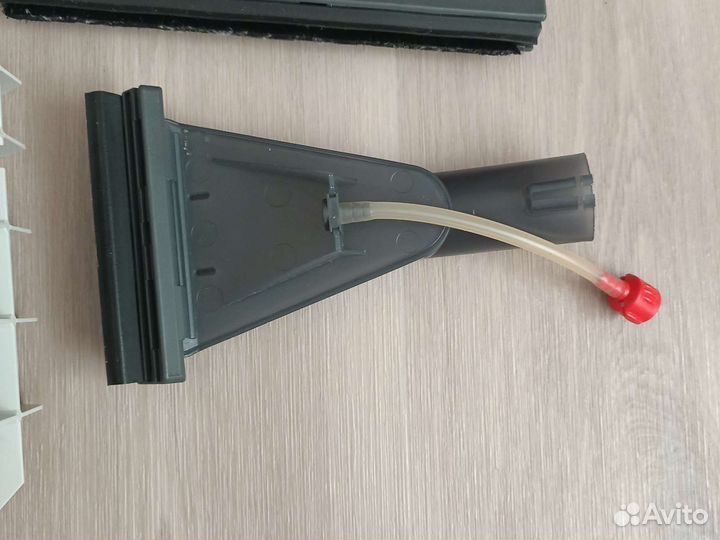 Дополнительные насадки для пылесоса Tomas