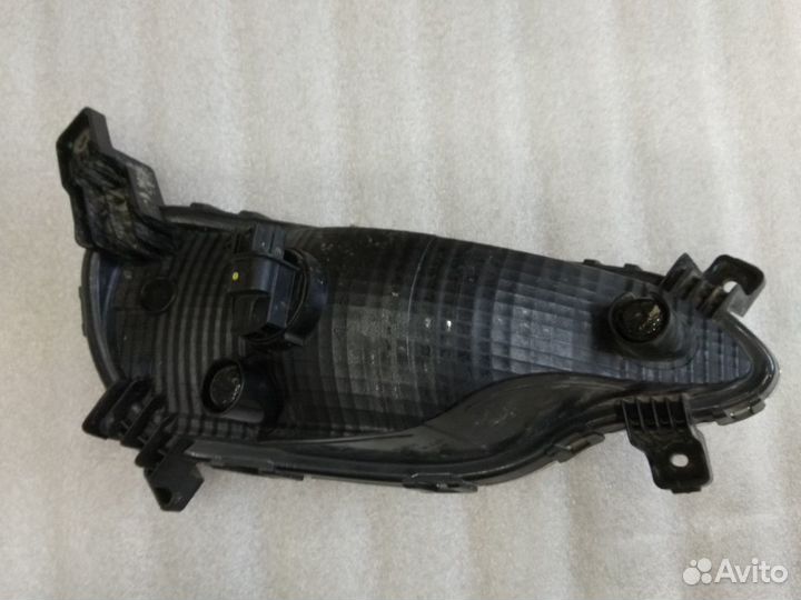 Hyundai Solaris 2 фара противотуманная правая