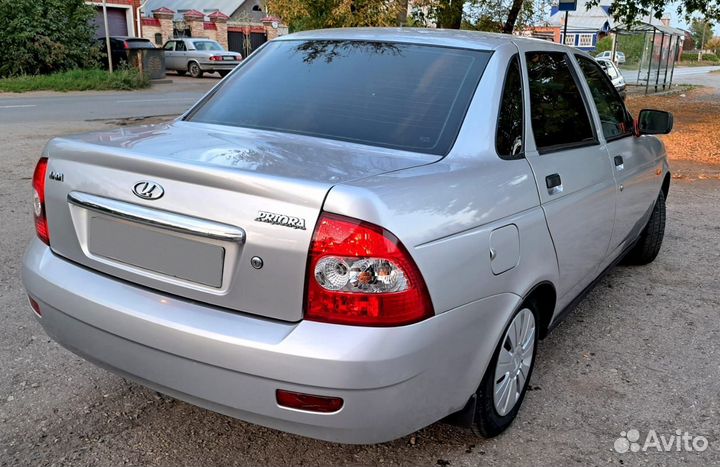 LADA Priora 1.6 МТ, 2008, 200 000 км