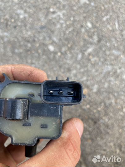 Катушка зажигания mitsubishi 4G-15