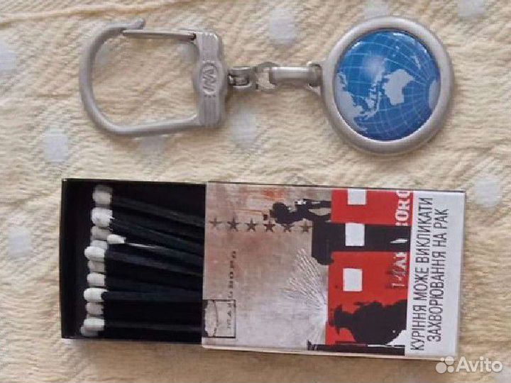 Коробок и брелок Мальборо