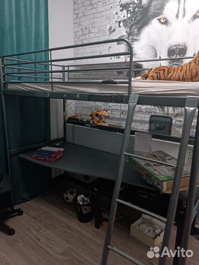 Кровать двухъярусная Икея с матрасом