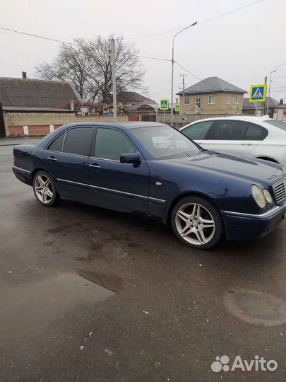 Mercedes-Benz E-класс 3.2 AT, 1997, 300 000 км