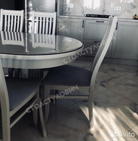 Столы и стулья