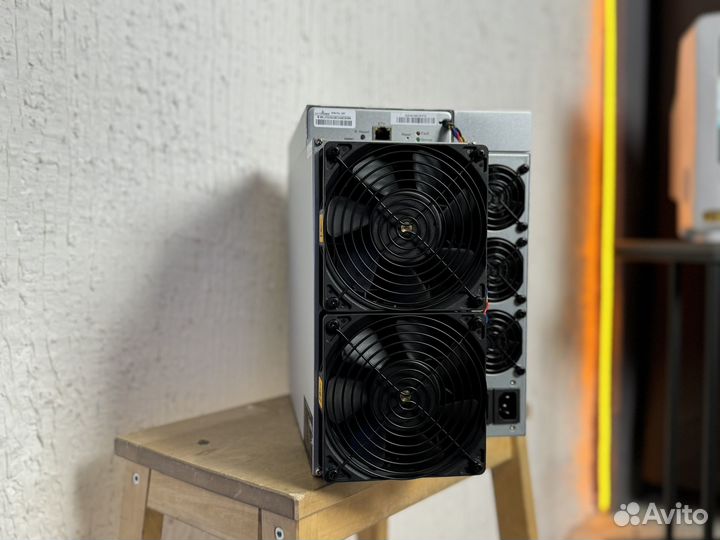Antminer S19k pro 110th (выдает 135th)