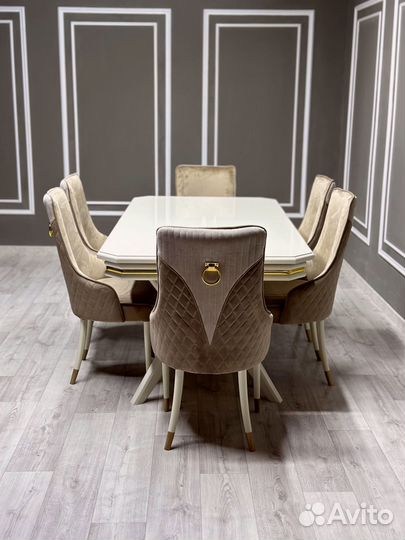 Кухонный стол. Доставка по всей России