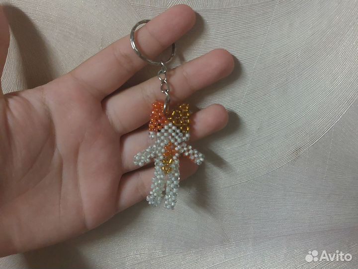 Котик из бисера, ручная работа