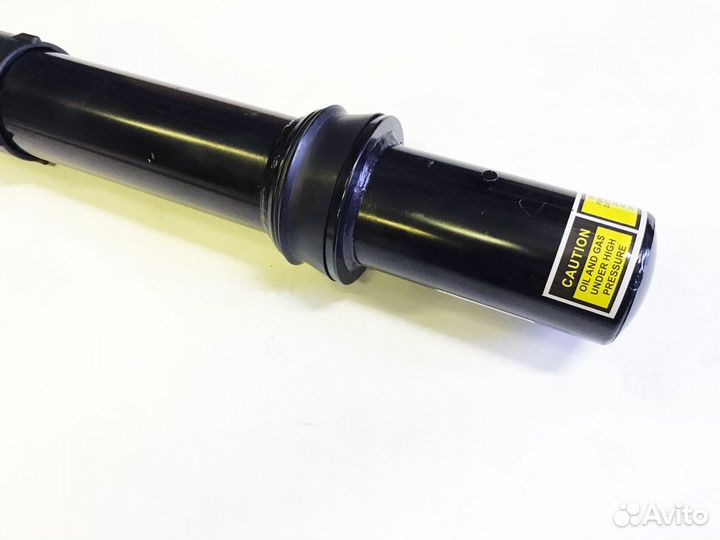 Амортизатор передний Audi A8 D4 4H 2010+ правый