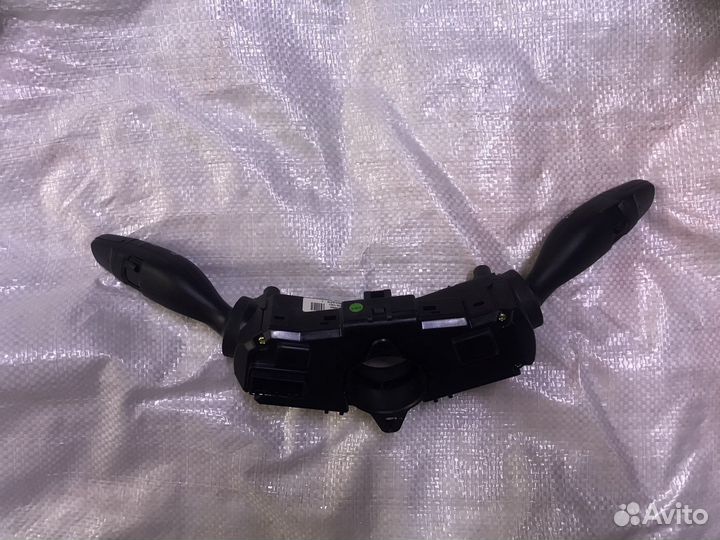 Подрулевой переключатель Hyndai Greta