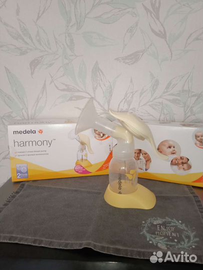 Молокоотсос medela ручной