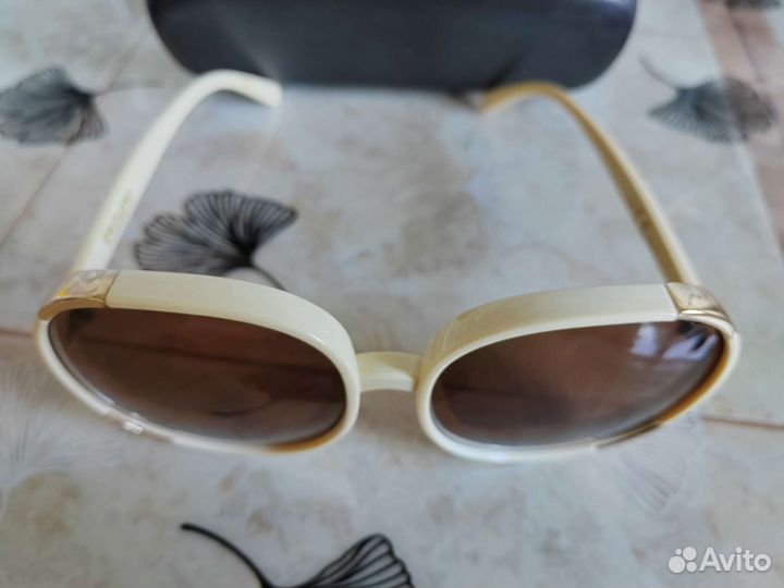 Солнцезащитные очки