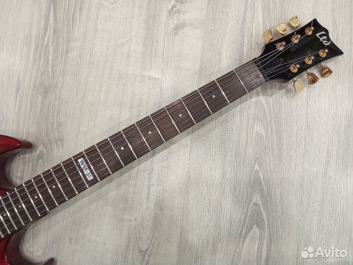 Электро гитара ESP LTD V-50 Viper