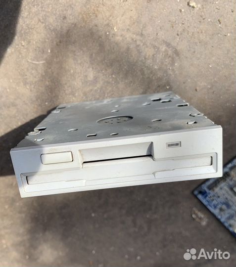 DvD дисковод