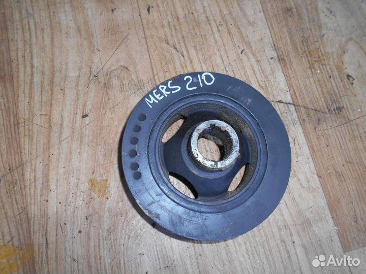 Шкив коленвала Mercedes Benz W210 E-Klasse 1995-2