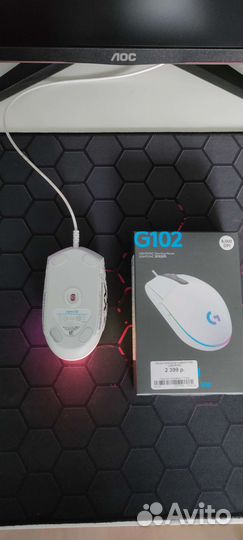 Мышь Logitech G102 lightsync белая с грипсами