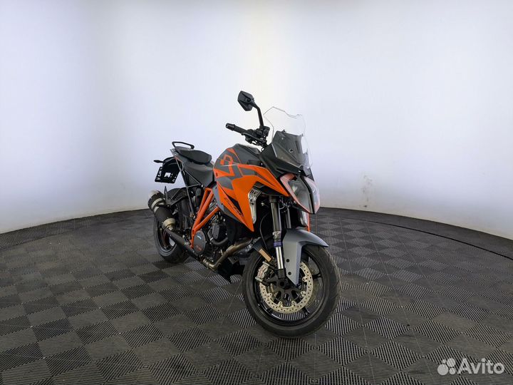 KTM 1290 Super Duke GT