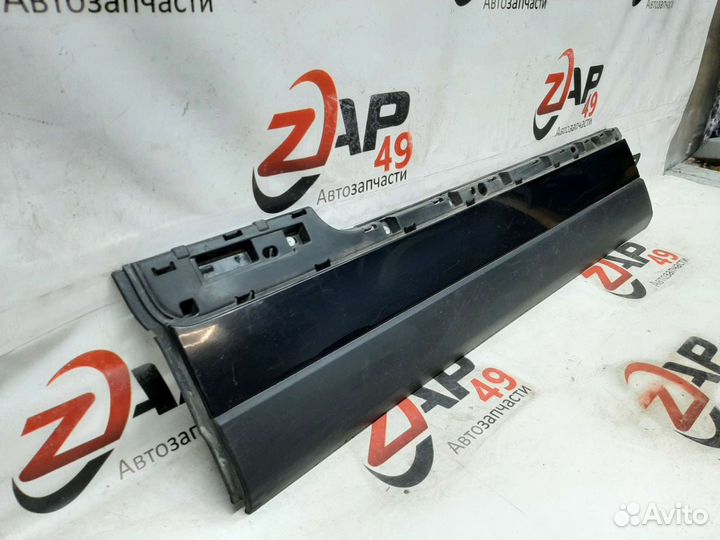 Range Rover накладка передней левой двери