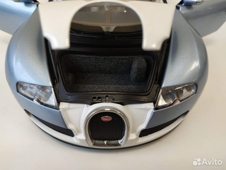 Autoart Bugatti Veyron 16.4