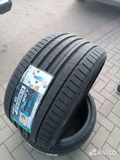 Greentrac Quest-X 275/30 R19 и 245/35 R19 96Y