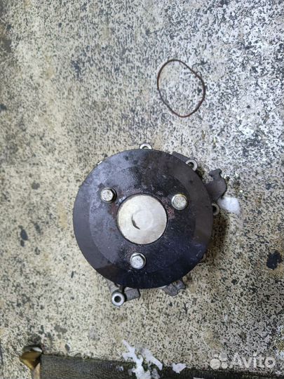 Водяной насос помпа MAN TGA D2066