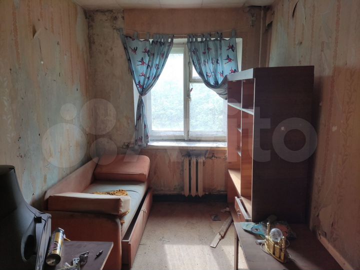 Комната 8,6 м² в 5-к., 3/5 эт.