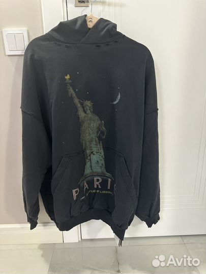 Худи баленсиага париж