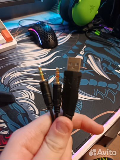Игровые наушники с микрофоном подсветкой