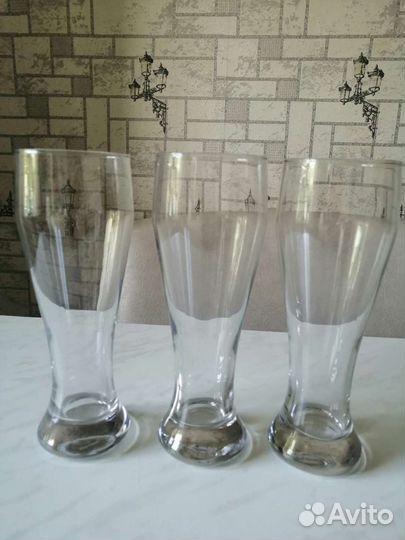 Пивные кружки и бокалы