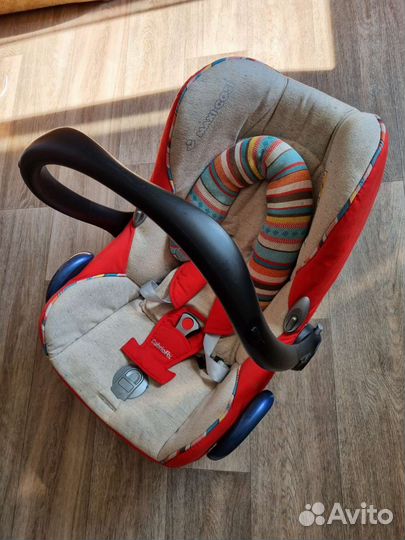 Детское автокресло от 0 maxi cosi