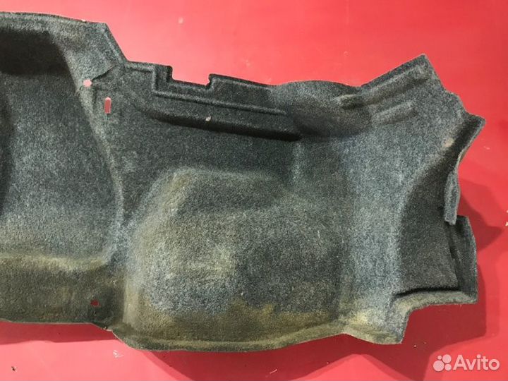 Обшивка багажника левая Nissan Almera N16 QG15DE