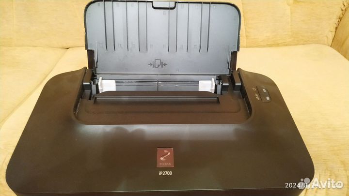 Цветной струйный принтер canon