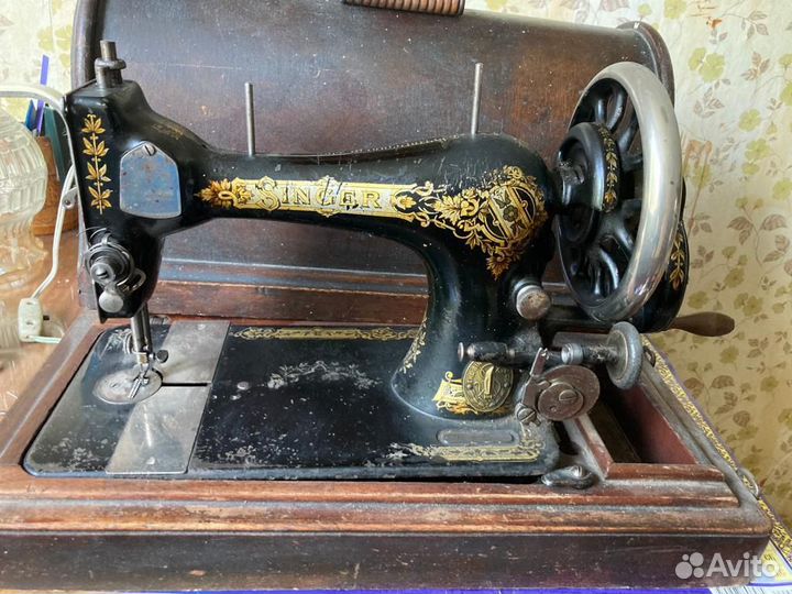 Швейная машинка зингер антикварная