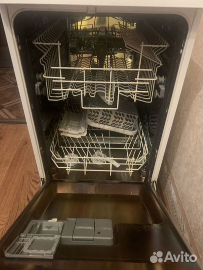 Посудомоечная машина Electrolux esf4126